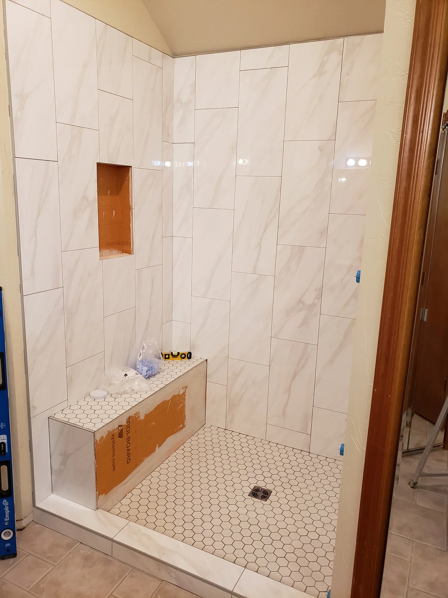 Schluter shower system